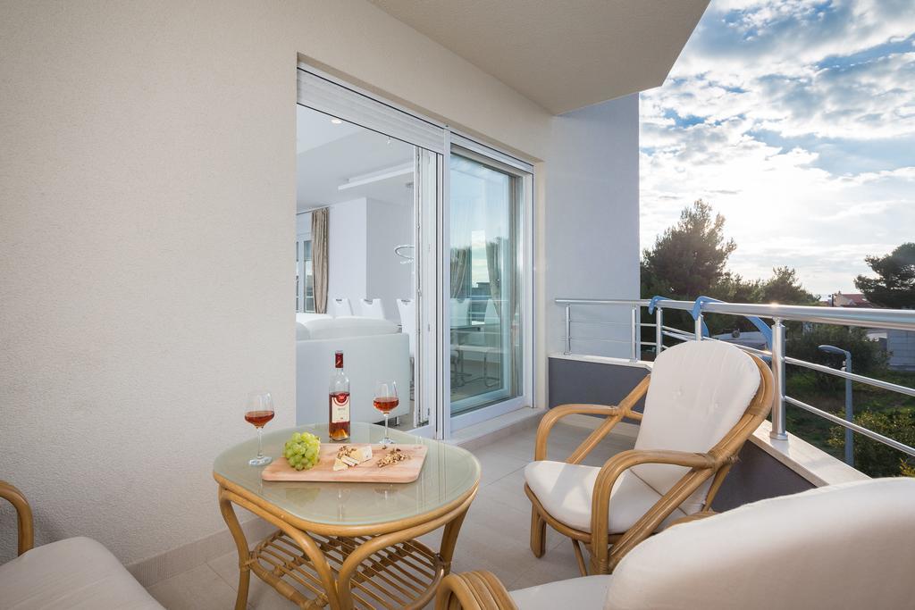 Ferienwohnung The Adriatic Pearl Split Podstrana Exterior foto